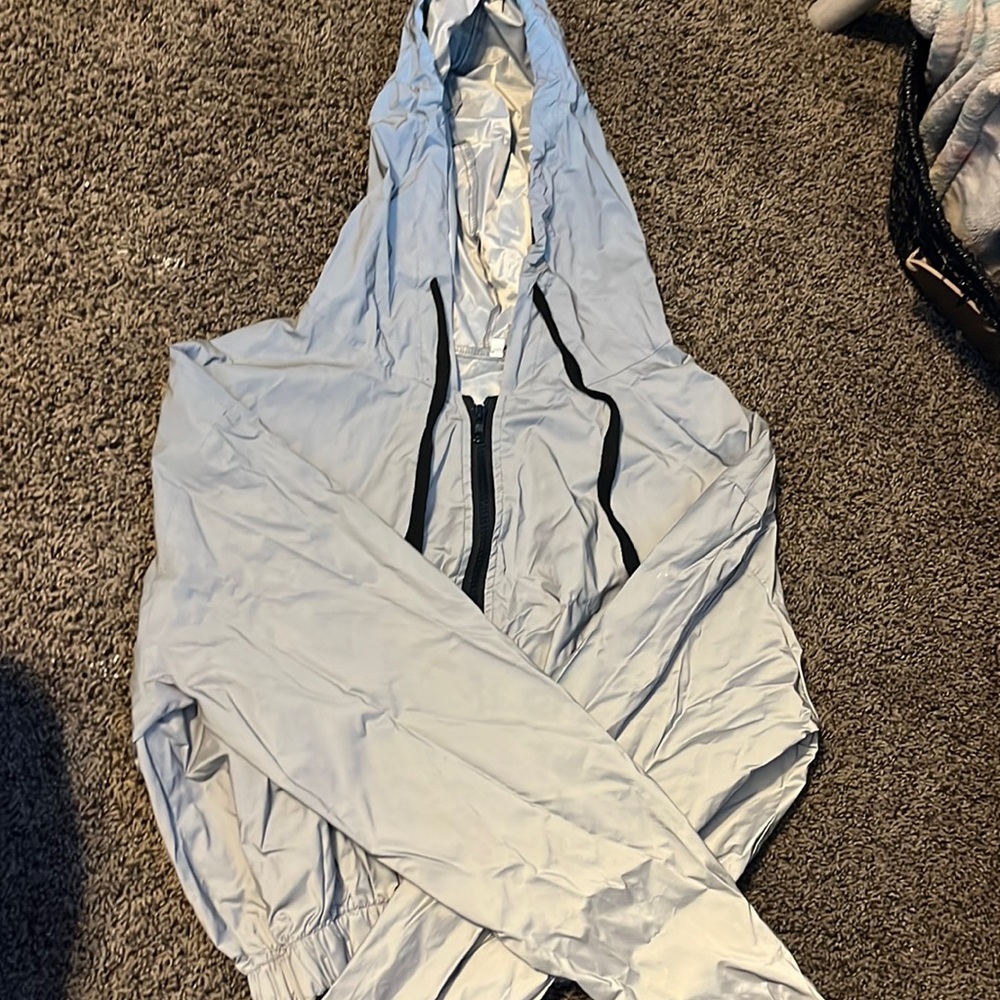 Metallic jacket
